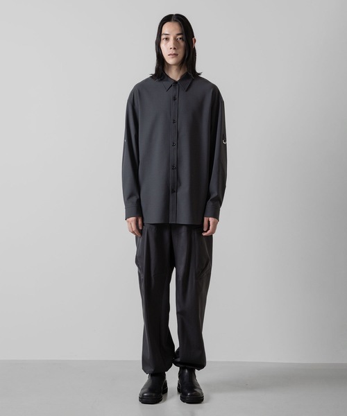 ATTACHMENT（アタッチメント）の「NY/CO ツイル ワイドカーゴトラウザーズ / NY/CO TWILL WIDE CARGO TROUSERS（カーゴパンツ・メンズ・ブラック/ダークグレー/ボルドー・1/2/3）」の6枚目の写真