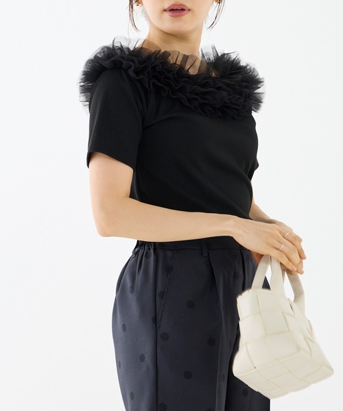 INCEDE（インシード）の「テレコリブ チュールフリルトップス（Tシャツ/カットソー・レディース・ブラック/オフホワイト・M/L/LL）」の11枚目の写真