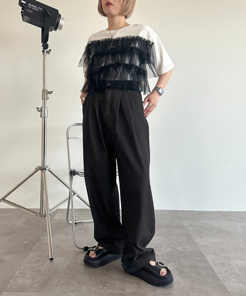 apres jour mignon（アプレジュールミニョン）の「タックワイドデニムパンツ【ZOZOTOWN限定アイテム】（デニムパンツ・レディース・インディゴブルー/ブルー/ブルー系その他/ブラック系その他/オフホワイト/ブラック/ライトブルー・SMALL/MEDIUM/LARGE/X-LARGE）」の19枚目の写真