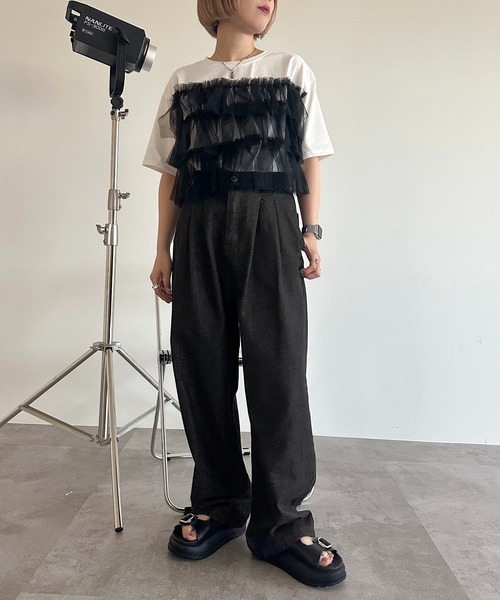 apres jour mignon（アプレジュールミニョン）の「タックワイドデニムパンツ【ZOZOTOWN限定アイテム】（デニムパンツ・レディース・インディゴブルー/ブルー/ブルー系その他/ブラック系その他/オフホワイト/ブラック/ライトブルー・SMALL/MEDIUM/LARGE/X-LARGE）」の20枚目の写真