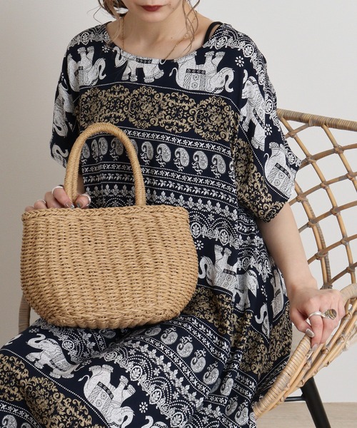 FUNALIVE（ファンアライブ）の「je crois soi レーヨンプリントワンピース（チュニック・レディース・G/A/F/D/C/H/E/Y/B・FREE）」の4枚目の写真