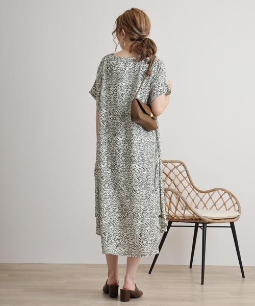 FUNALIVE（ファンアライブ）の「je crois soi レーヨンプリントワンピース（チュニック・レディース・G/A/F/D/C/H/E/Y/B・FREE）」の13枚目の写真