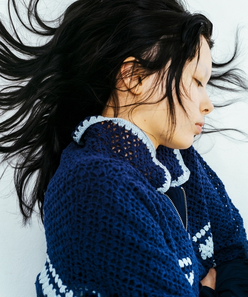 Charles Chaton（シャルルシャトン）の「hand crochet zip-up