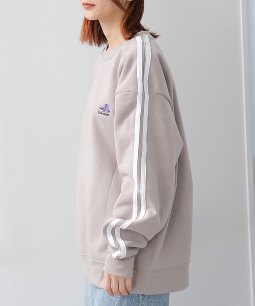 CONVERSE(コンバース)の「【CONVERSE/コンバース】裏起毛 スリーブライン シューズロゴクルースウェット(スウェット・メンズ・オートミール/ブルーグリーン/グレイッシュベージュ/スミクロ・LL/M/L)」の17枚目の写真