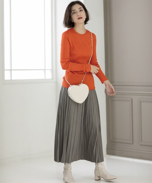 OPAQUE.CLIP（オペークドットクリップ）の「《5color》クルーネックシアーリブニット【洗濯機洗い可】（ニット/セーター・レディース・グレー/ブルー/オレンジ/グリーン系/ブラック・40/38/42）」の7枚目の写真