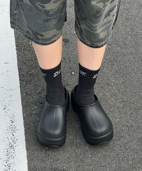 MEMECLE（メメクル）の「【 MEMECLE / メメクル 】軽量 EVA プラットフォーム クロッグ ミュールサンダル（スリッポン・レディース・ブラック/アイボリー/ホワイト・40/38/36）」の22枚目の写真