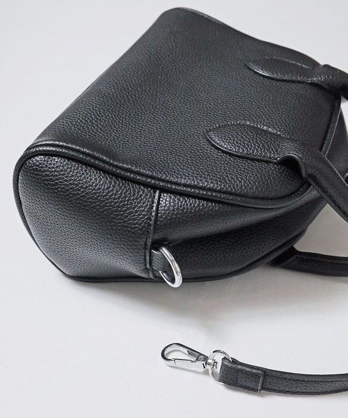Crisp（クリスプ）の「【ZOZO限定】ショルダーボストンバッグ（ショルダーバッグ・レディース・ブラック/ベージュ・FREE）」の16枚目の写真