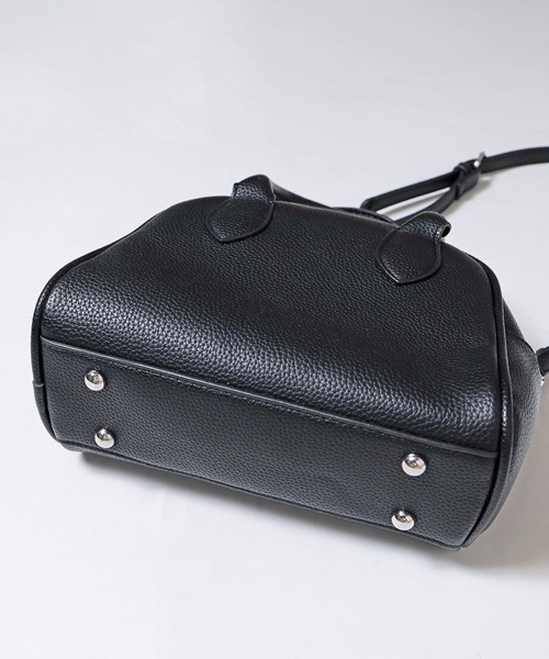 Crisp（クリスプ）の「【ZOZO限定】ショルダーボストンバッグ（ショルダーバッグ・レディース・ブラック/ベージュ・FREE）」の18枚目の写真