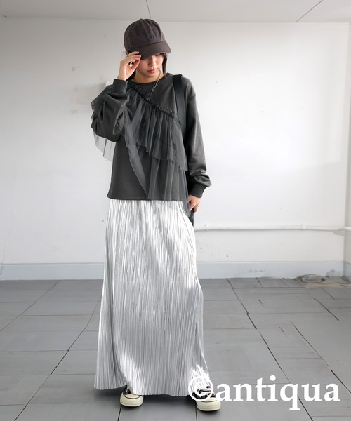 antiqua(アンティカ)の「チュール裏毛トップス(スウェット・レディース・グレー/ブラック・ONESIZE)」の3枚目の写真