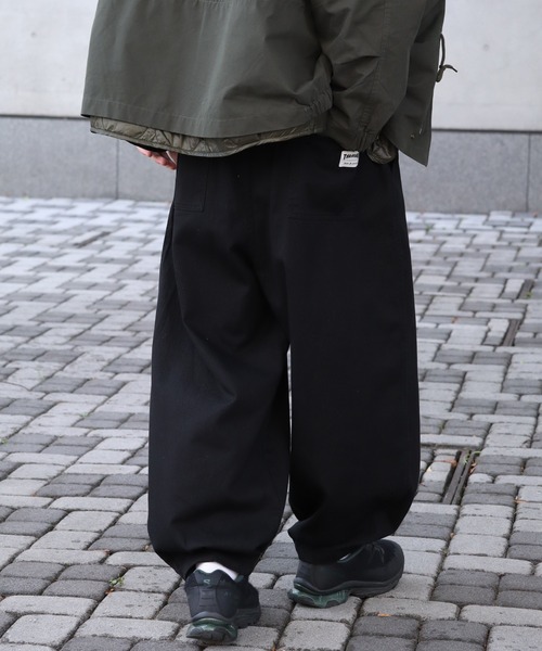 THRASHER（スラッシャー）の「【THRASHER/スラッシャー】カツラギワイドバルーンデニムパンツ（デニムパンツ・メンズ・ブラック/ベージュ/ブラック系1/サックスブルー/オフホワイト・LL/M/L）」の8枚目の写真