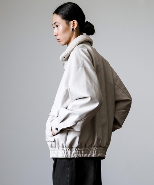Rocky Monroe（ロッキーモンロー）の「オーバーサイズPUレザー G