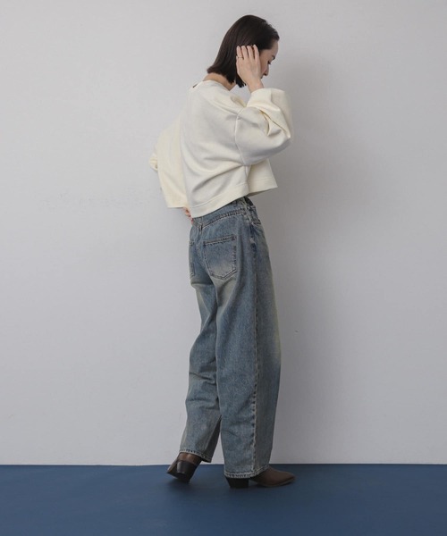 SENSE OF PLACE by URBAN RESEARCH(センスオブプレイスバイアーバンリサーチ)の「ボリュームスリーブクロップドトップ(スウェット・レディース・アイボリー/ネイビー/カーキ・ONE)」の9枚目の写真