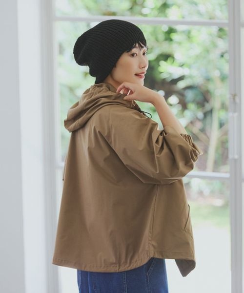 studio CLIP（スタディオクリップ）の「【撥水/防風】ポケッタブル機能マウンテンパーカー（マウンテンパーカー・レディース・ナチュラル/ブラック/モカ・FREE）」の3枚目の写真