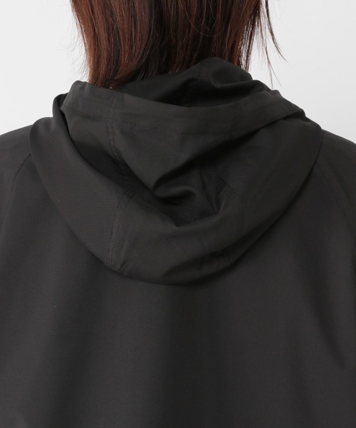 studio CLIP（スタディオクリップ）の「【撥水/防風】ポケッタブル機能マウンテンパーカー（マウンテンパーカー・レディース・ナチュラル/ブラック/モカ・FREE）」の8枚目の写真