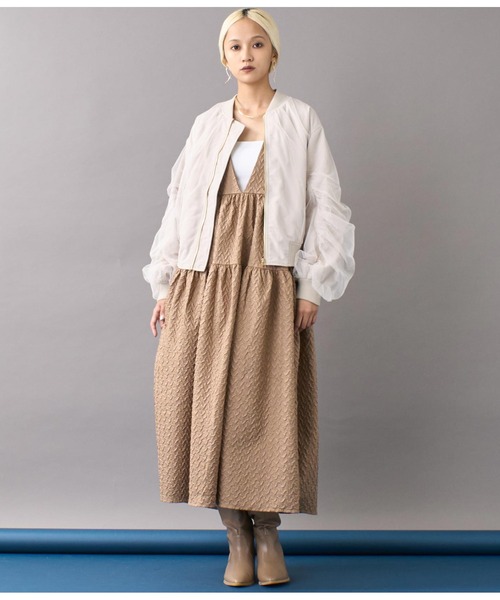 Settimissimo（セッティミッシモ）の「チュールギャザーボリュームスリーブブルゾン（ブルゾン・レディース・グレイッシュベージュ/カーキ・FREE）」の9枚目の写真