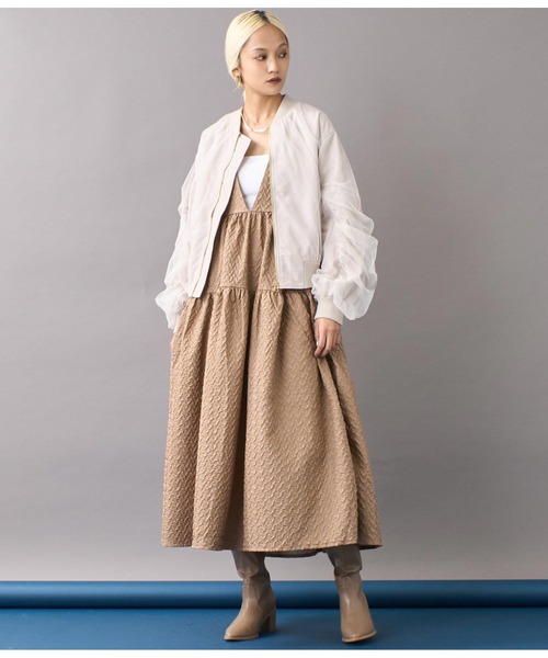 Settimissimo（セッティミッシモ）の「チュールギャザーボリュームスリーブブルゾン（ブルゾン・レディース・グレイッシュベージュ/カーキ・FREE）」の7枚目の写真