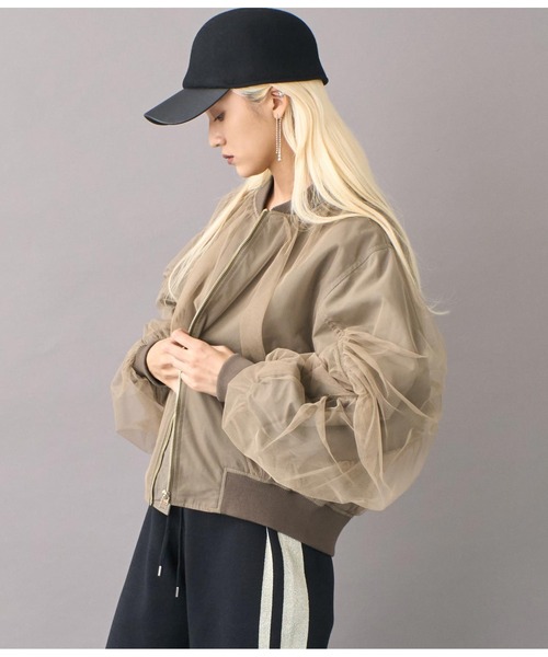 Settimissimo（セッティミッシモ）の「チュールギャザーボリュームスリーブブルゾン（ブルゾン・レディース・グレイッシュベージュ/カーキ・FREE）」の15枚目の写真
