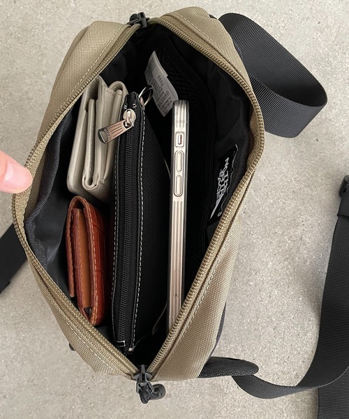 THE NORTH FACE（ザノースフェイス）の「【THE NORTH FACE】CAMP HIP SACK（ボディバッグ/ウエストポーチ・レディース・ブラック/オリーブ/オレンジ・FREE）」の17枚目の写真