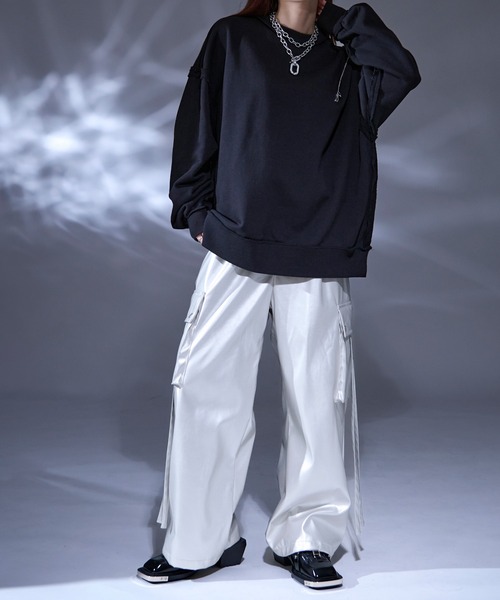 Ellno Loset（エルノロゼット）の「ヘビーウェイトアシメジップスウェット（スウェット・メンズ・ブラック/ブラック系その他・SMALL/MEDIUM/LARGE）」の16枚目の写真