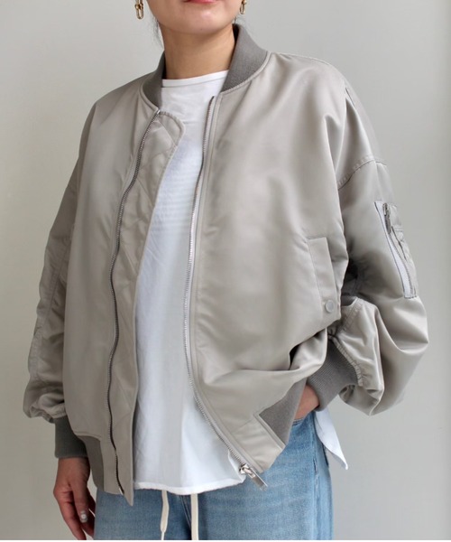 upperhights（アッパーハイツ）の「upper hights（アッパーハイツ）別注THE U2 Light/MA-1（MA-1・レディース・グレイッシュベージュ・F）」の20枚目の写真