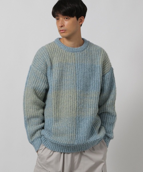 LAKOLE（ラコレ）の「ブロックチェックニット / 137891（ニット/セーター・メンズ・ブラック/アイボリー/ブルー・LARGE/MEDIUM）」の3枚目の写真