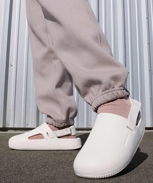 サンダル・ミュール Nike Calm Women's Mules ☆関税込☆Nike☆NIKE CALM MULE(W)☆22-26cm☆ミュール☆ (Nike