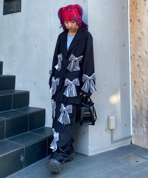 Candy Stripper(キャンディストリッパー)の「PRECIOUS RIBBON PLEATS WRAP SKIRT LAYERED パンツ(その他パンツ・レディース・グレー/ブラック・FREE)」の9枚目の写真