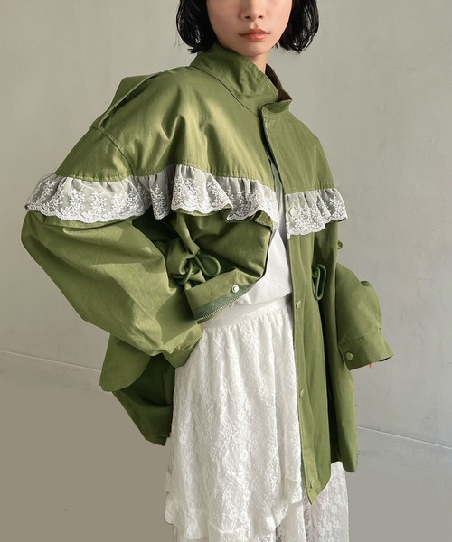 Jewelobe（ジュエローブ）の「レースフリルルーズモッズブルゾン（ブルゾン・レディース・カーキ/ブラック・FREE）」の8枚目の写真