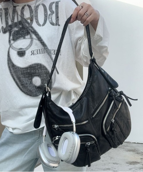 ずとまよ ヴィンテージショルダーバッグ チャコール(Charcoal) Vintage Shoulder Bag (Charcoal) - ZUTOMAYO MART