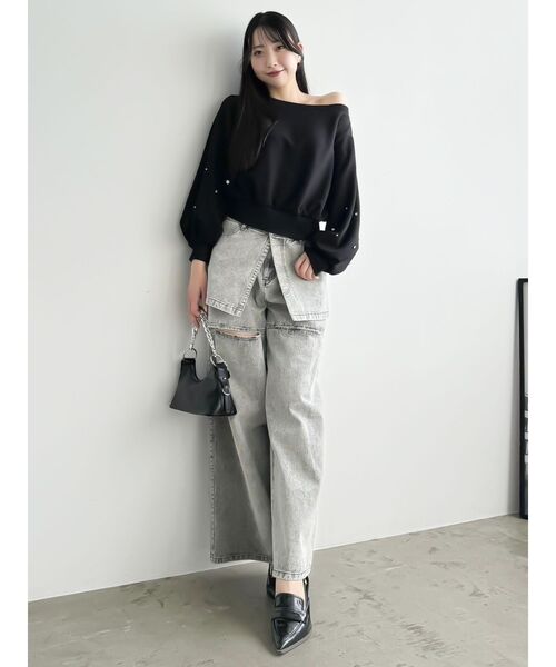 dazzlin（ダズリン）の「ビジュースリーブカットプルオーバー（スウェット・レディース・ブラック/グレー/オフホワイト・FREE）」の7枚目の写真