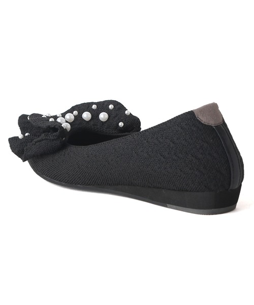 coca(ANDEX shoes product)(コカ)の「【SUSTINABLE】パール付きリボンニットフラットパンプス(パンプス・レディース・ブラック/ベージュ・LARGE/MEDIUM/SMALL)」の21枚目の写真