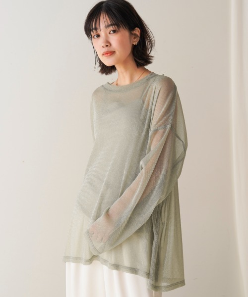 Bou Jeloud（ブージュルード）の「オーバーサイズラメシアートップス（Tシャツ/カットソー・レディース・ブラック/グレー/モカ/ベージュ・FREE）」の3枚目の写真