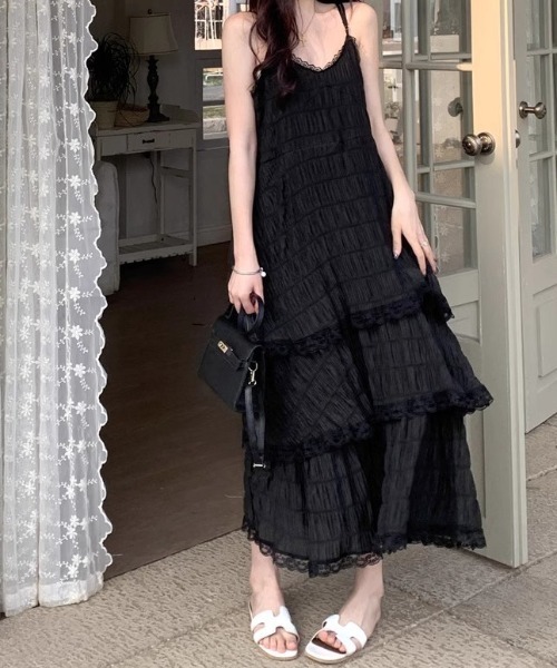 Mejoul（メジュール）の「レースティアードロングキャミワンピース（シャツワンピース・レディース・ブラック/パープル/ホワイト・L/M）」の2枚目の写真