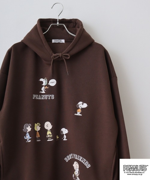 PEANUTS（ピーナッツ）の「PEANUTSランダム柄プルパーカー（パーカー・メンズ・ダークブラウン/アイボリー/ピンクベージュ・S/M/L）」の3枚目の写真