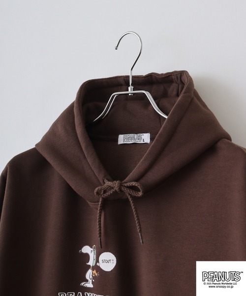 PEANUTS（ピーナッツ）の「PEANUTSランダム柄プルパーカー（パーカー・メンズ・ダークブラウン/アイボリー/ピンクベージュ・S/M/L）」の7枚目の写真