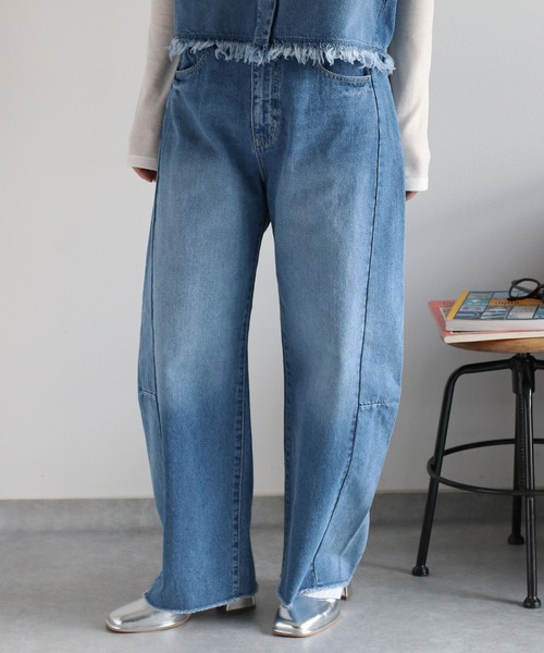 cepo（セポ）の「〈セットアップ対応〉デニムバレルレッグパンツ（デニムパンツ・レディース・ブルー系2/ブルー系3・S/M/L）」の3枚目の写真