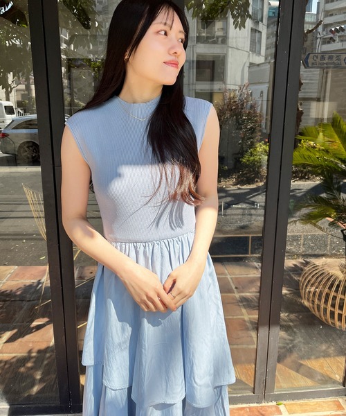 MISCH MASCH(ミッシュマッシュ)の「WEB限定 ドッキングニットワンピース(ワンピース・レディース・チャコールグレー/ベージュ/ブルー・フリ-)」の6枚目の写真