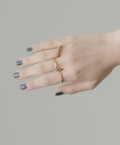 SMELLY（スメリー）の「3セットリング（リング・レディース・ゴールド・-）」の3枚目の写真