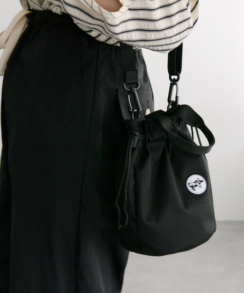 PUMA(プーマ)の「【PUMA×SCYE(プーマ×サイ)】 Drawstring Bag/バッグ(ショルダーバッグ・レディース・ブラック・FREE)」の1枚目の写真