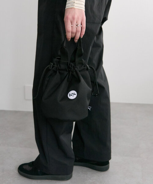 PUMA(プーマ)の「【PUMA×SCYE(プーマ×サイ)】 Drawstring Bag/バッグ(ショルダーバッグ・レディース・ブラック・FREE)」の5枚目の写真