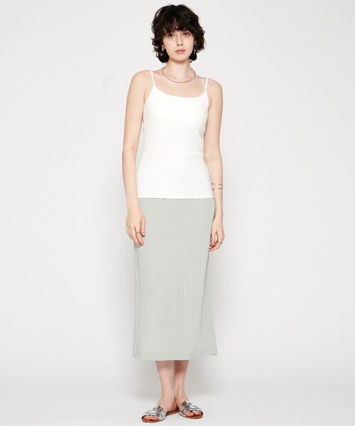 cloenc（クロエンス）の「【カップ付き】リブテレコキャミソール（タンクトップ・レディース・ナチュラル/ホワイト/ブラック・02）」の4枚目の写真