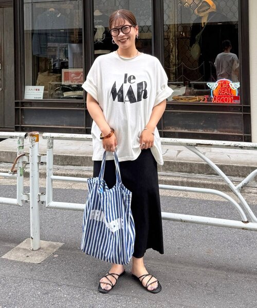 DISCOAT（ディスコート）の「クロスラインストラップサンダル（サンダル・レディース・ブラウン/ゴールド/シルバー/ブラック・X-LARGE/LARGE/MEDIUM/SMALL）」の12枚目の写真