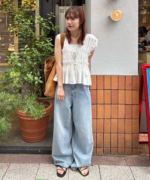 DISCOAT（ディスコート）の「クロスラインストラップサンダル（サンダル・レディース・ブラウン/ゴールド/シルバー/ブラック・X-LARGE/LARGE/MEDIUM/SMALL）」の13枚目の写真