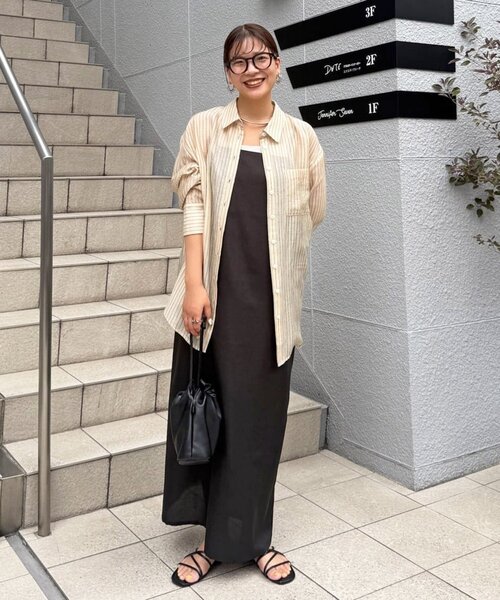 DISCOAT（ディスコート）の「クロスラインストラップサンダル（サンダル・レディース・ブラウン/ゴールド/シルバー/ブラック・X-LARGE/LARGE/MEDIUM/SMALL）」の14枚目の写真