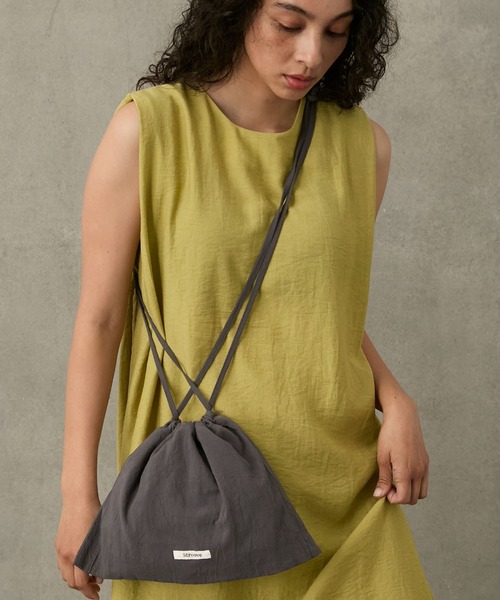 Stroove(ストルーヴ)の「Sand wash cotton 2way drawstring bag / サンドウォッシュ コットン 2way ドロスト ハンドバッグ&ショルダーバッグ(ショルダーバッグ・レディース・ブルー/スミクロ/ベージュ/オレンジ・FREE)」の18枚目の写真