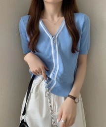 ダブルジップで着こなし自在！配色ラインで細見えする大人かわいいリブカーデ
