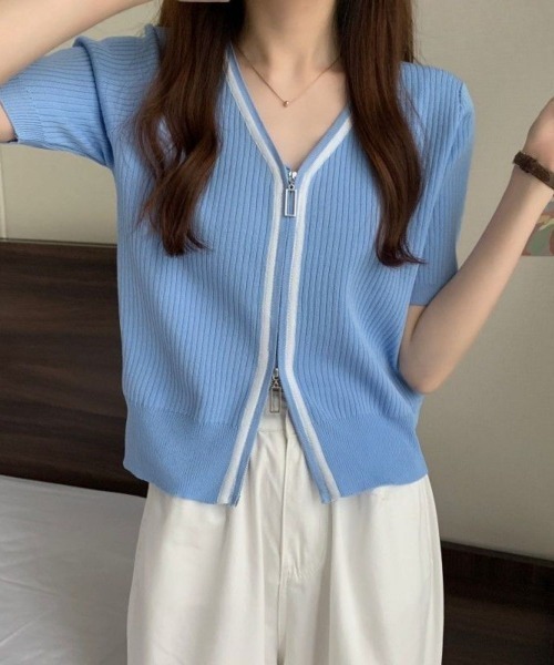 LETee(レティー)の「ダブルジップで着こなし自在!配色ラインで細見えする大人かわいいリブカーデ(カーディガン/ボレロ・レディース・ブラック/ホワイト/ブルー/イエロー・FREE)」の16枚目の写真