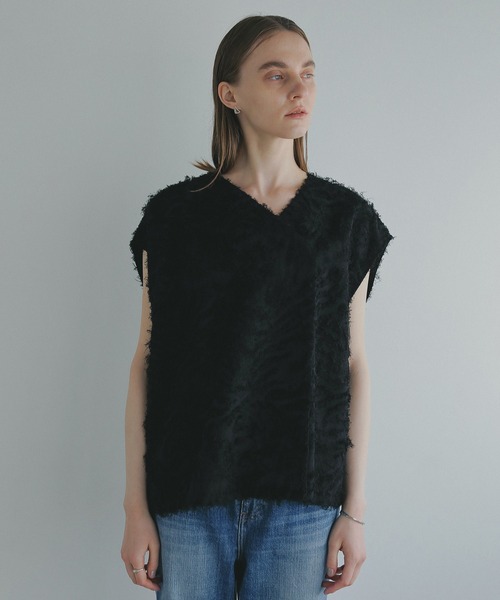MANOF(マノフ)の「FRINGE OPEN BLOUSE(シャツ/ブラウス・レディース・アイボリー/ブラック・FREE)」の11枚目の写真