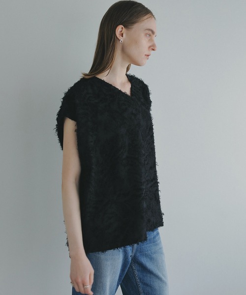 MANOF(マノフ)の「FRINGE OPEN BLOUSE(シャツ/ブラウス・レディース・アイボリー/ブラック・FREE)」の13枚目の写真