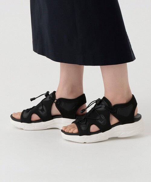 Afternoon Tea(アフタヌーンティー)の「スニーカーサンダル(サンダル・レディース・ブラック・LARGE/MEDIUM)」の2枚目の写真